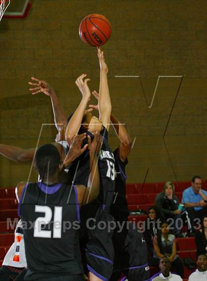 Thumbnail 2 in Foothill vs. Franklin (Common Good Classic) photogallery.
