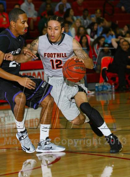 Thumbnail 1 in Foothill vs. Franklin (Common Good Classic) photogallery.