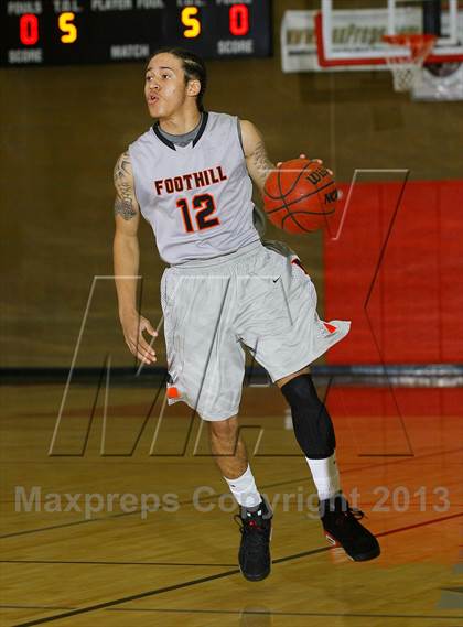 Thumbnail 1 in Foothill vs. Franklin (Common Good Classic) photogallery.