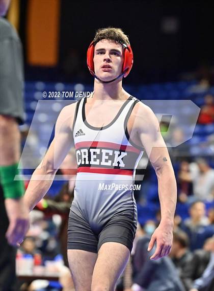 Thumbnail 2 in UIL State Championships - 5A 160lb Final photogallery.