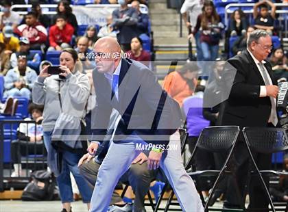 Thumbnail 2 in UIL State Championships - 5A 160lb Final photogallery.