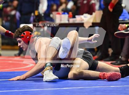 Thumbnail 1 in UIL State Championships - 5A 160lb Final photogallery.