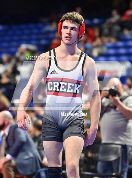 Thumbnail 1 in UIL State Championships - 5A 160lb Final photogallery.