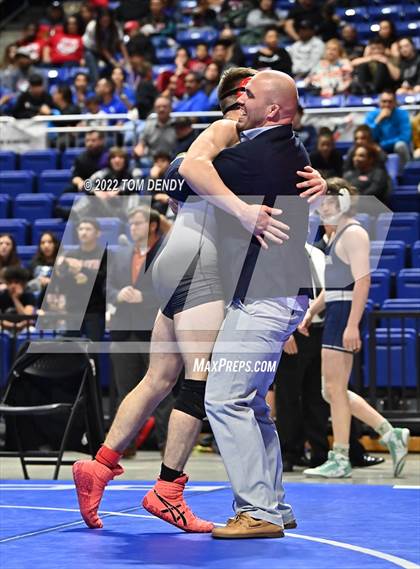 Thumbnail 2 in UIL State Championships - 5A 160lb Final photogallery.