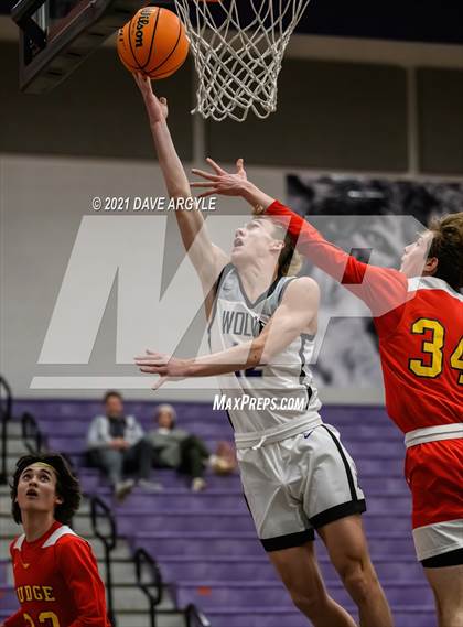 Thumbnail 1 in Judge Memorial @ Riverton photogallery.
