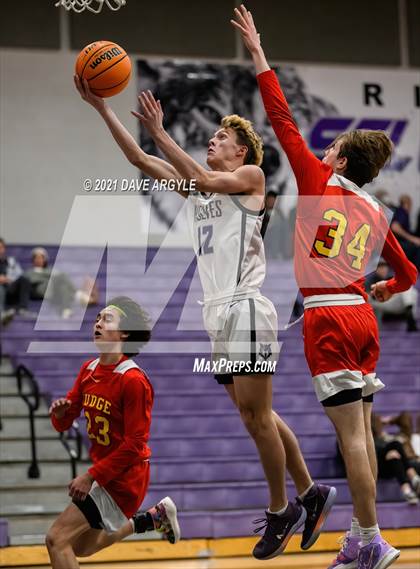 Thumbnail 2 in Judge Memorial @ Riverton photogallery.
