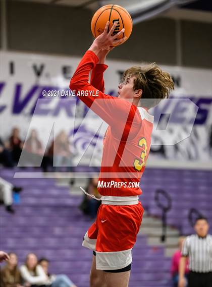 Thumbnail 3 in Judge Memorial @ Riverton photogallery.