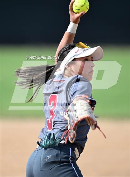 Thumbnail 2 in Covina @ Northview photogallery.