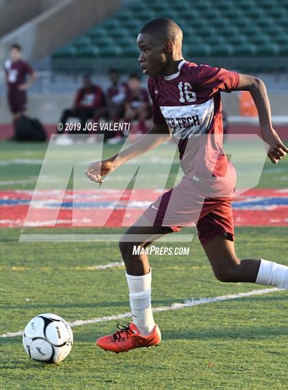 Thumbnail 2 in Lafayette @ Hutchinson-Central Tech photogallery.