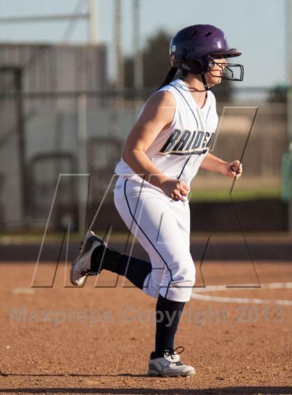 Thumbnail 3 in Davis @ Central Catholic photogallery.