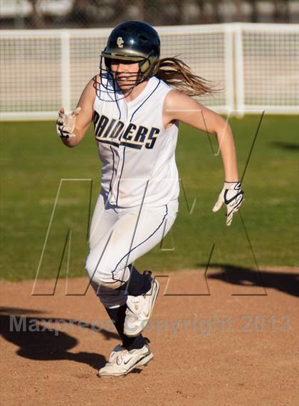 Thumbnail 3 in Davis @ Central Catholic photogallery.