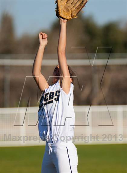Thumbnail 2 in Davis @ Central Catholic photogallery.