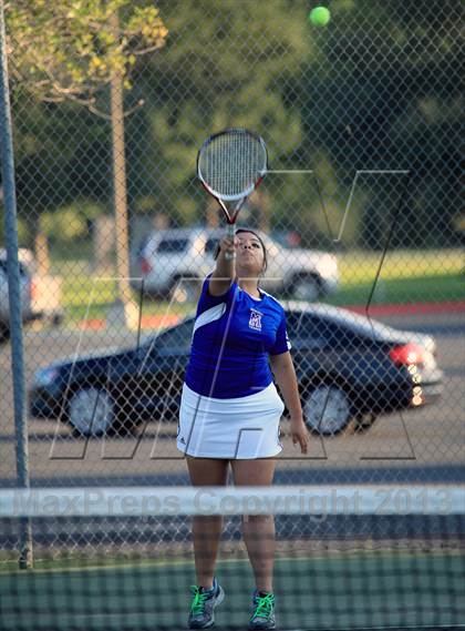Thumbnail 3 in San Antonio Memorial @ Uvalde photogallery.