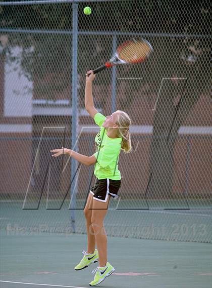 Thumbnail 2 in San Antonio Memorial @ Uvalde photogallery.