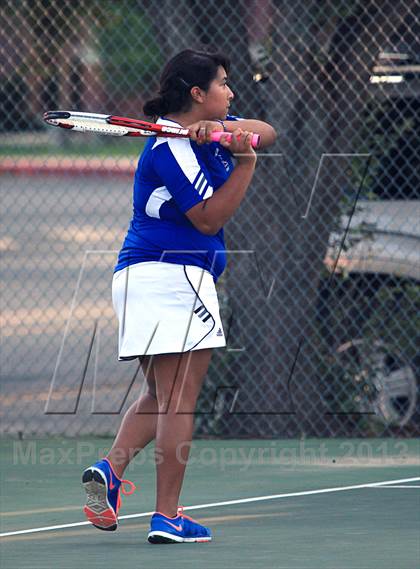 Thumbnail 2 in San Antonio Memorial @ Uvalde photogallery.