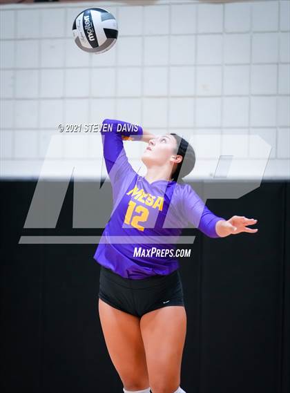Thumbnail 2 in Mesa @ Basha (AIA Play-In) photogallery.