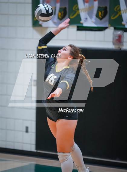 Thumbnail 2 in Mesa @ Basha (AIA Play-In) photogallery.