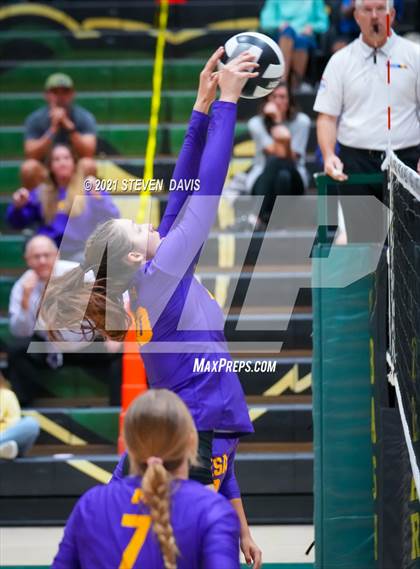 Thumbnail 1 in Mesa @ Basha (AIA Play-In) photogallery.