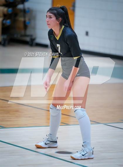 Thumbnail 2 in Mesa @ Basha (AIA Play-In) photogallery.