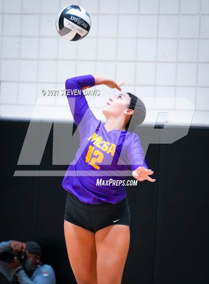 Thumbnail 2 in Mesa @ Basha (AIA Play-In) photogallery.