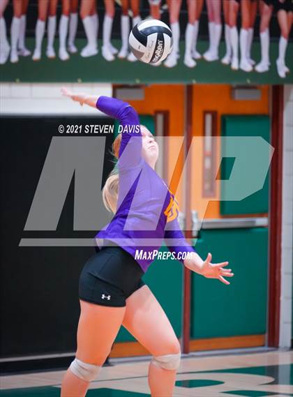 Thumbnail 2 in Mesa @ Basha (AIA Play-In) photogallery.