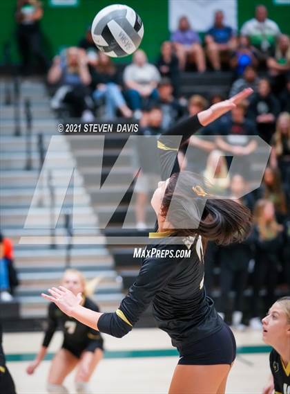 Thumbnail 1 in Mesa @ Basha (AIA Play-In) photogallery.