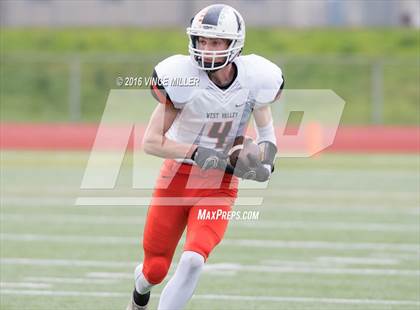 Thumbnail 3 in West Valley @ Franklin Pierce (WIAA 2A 1st Round) photogallery.