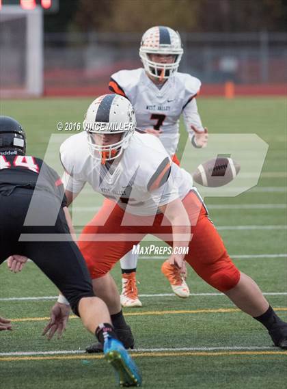 Thumbnail 1 in West Valley @ Franklin Pierce (WIAA 2A 1st Round) photogallery.