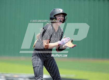 Thumbnail 3 in Forney vs Guyer (UIL 6A Softball State Semi-Final Division II) Game 3 photogallery.