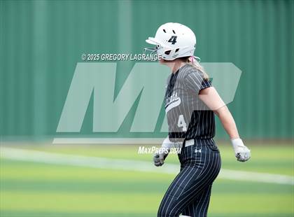 Thumbnail 3 in Forney vs Guyer (UIL 6A Softball State Semi-Final Division II) Game 3 photogallery.