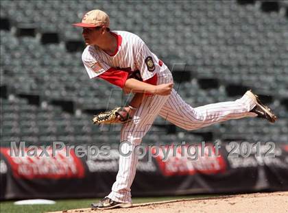 Thumbnail 3 in Holy Family vs. Eaton photogallery.