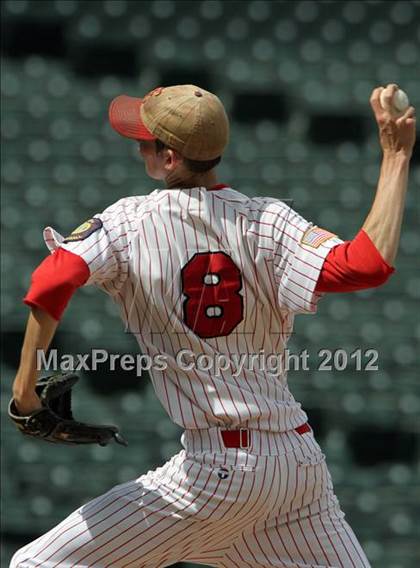 Thumbnail 1 in Holy Family vs. Eaton photogallery.