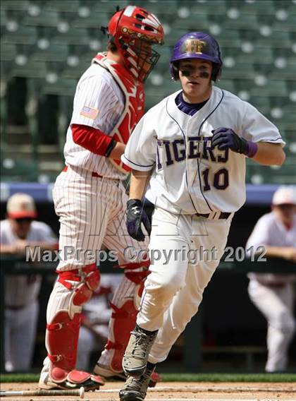 Thumbnail 2 in Holy Family vs. Eaton photogallery.