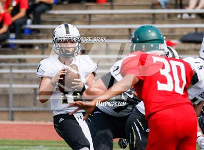Thumbnail 2 in Rock Canyon @ Smoky Hill photogallery.
