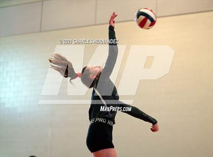 Thumbnail 2 in FR: Magnolia @ College Station (A Teams) photogallery.