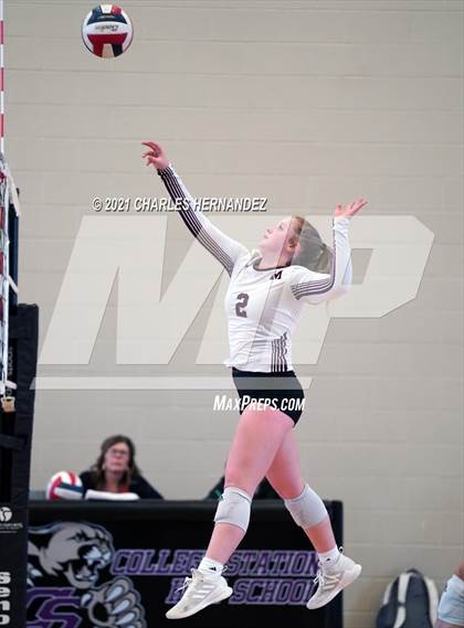 Thumbnail 3 in FR: Magnolia @ College Station (A Teams) photogallery.