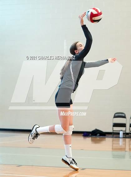 Thumbnail 2 in FR: Magnolia @ College Station (A Teams) photogallery.