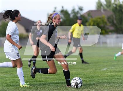 Thumbnail 3 in Hunter @ Riverton photogallery.
