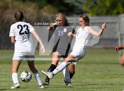 Thumbnail 2 in Hunter @ Riverton photogallery.