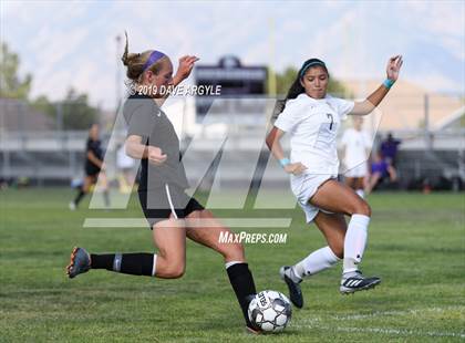 Thumbnail 1 in Hunter @ Riverton photogallery.