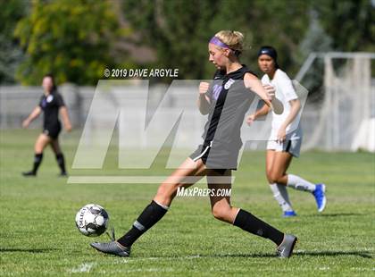 Thumbnail 1 in Hunter @ Riverton photogallery.