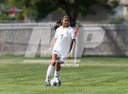 Thumbnail 3 in Hunter @ Riverton photogallery.