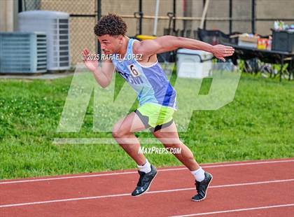 Thumbnail 1 in Eagle No Tax Relays (400M) photogallery.