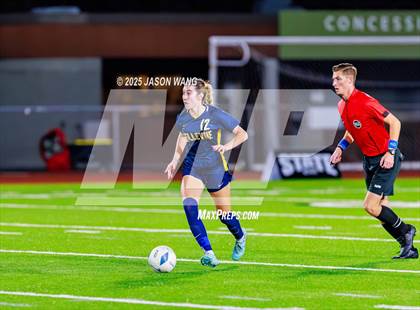 Thumbnail 1 in Roosevelt vs Bellevue (WIAA 3A Semi Final) photogallery.