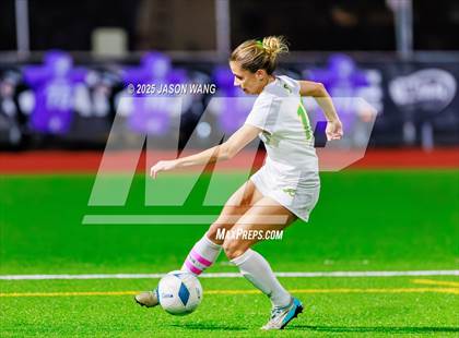 Thumbnail 1 in Roosevelt vs Bellevue (WIAA 3A Semi Final) photogallery.