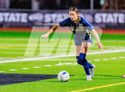 Thumbnail 1 in Roosevelt vs Bellevue (WIAA 3A Semi Final) photogallery.