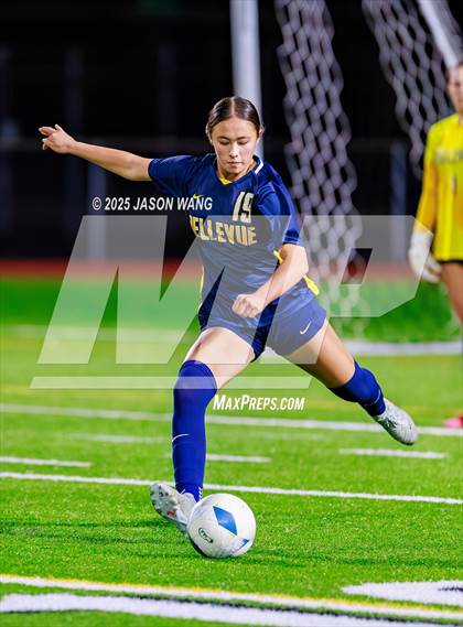 Thumbnail 1 in Roosevelt vs Bellevue (WIAA 3A Semi Final) photogallery.