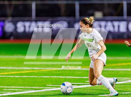 Thumbnail 1 in Roosevelt vs Bellevue (WIAA 3A Semi Final) photogallery.