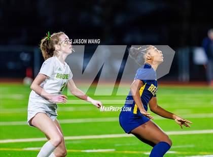 Thumbnail 2 in Roosevelt vs Bellevue (WIAA 3A Semi Final) photogallery.