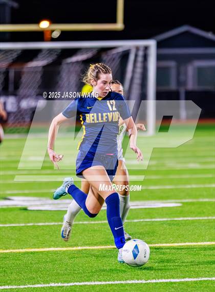 Thumbnail 3 in Roosevelt vs Bellevue (WIAA 3A Semi Final) photogallery.